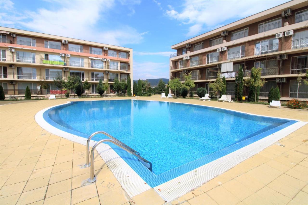 Holiday-Orchid Menada Apartments Солнечный берег Экстерьер фото