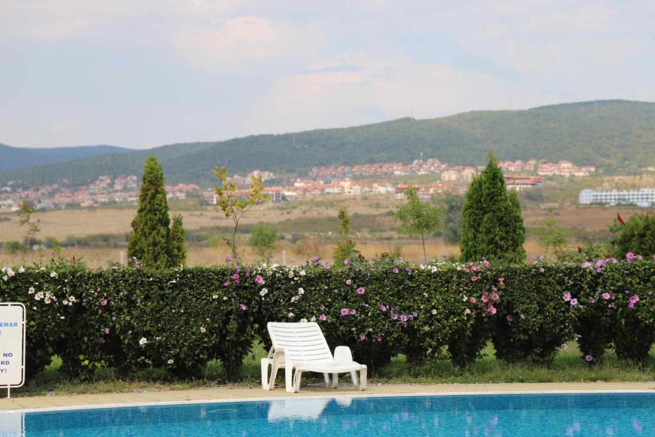 Holiday-Orchid Menada Apartments Солнечный берег Экстерьер фото